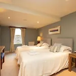 Underscar - Luxury 3 Bed