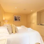 Underscar - Luxury 3 Bed *