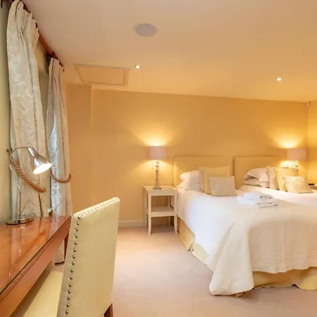 Underscar - Luxury 3 Bed 펜션 *